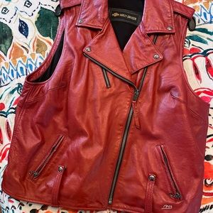 Womens 1903 swing arm Harley Davidson leather vest 2X fits XL also